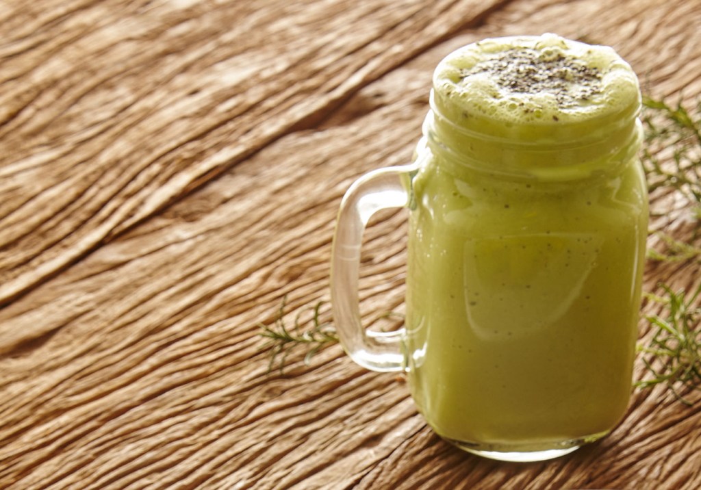 7 receitas com abacate para secar a barriga