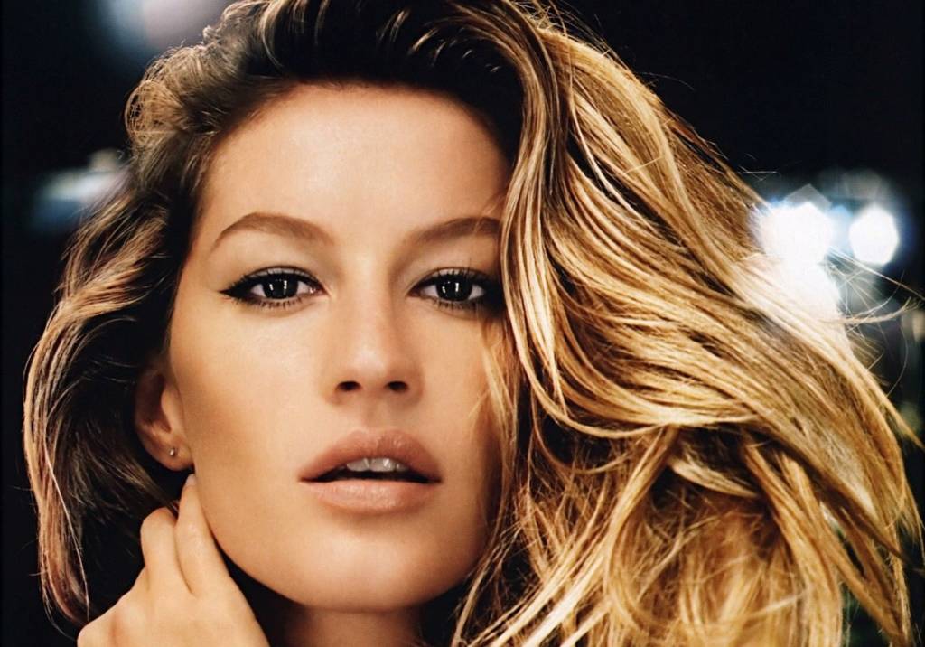 Saiba o que famosas como Gisele e Beyoncé colocam na salada