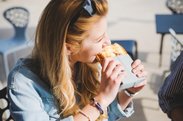 Fazendo dieta low carb? Veja como driblar os efeitos colaterais