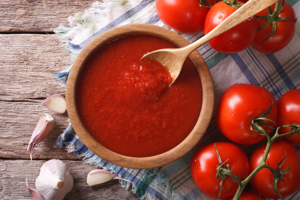 Tomates e molho de tomate