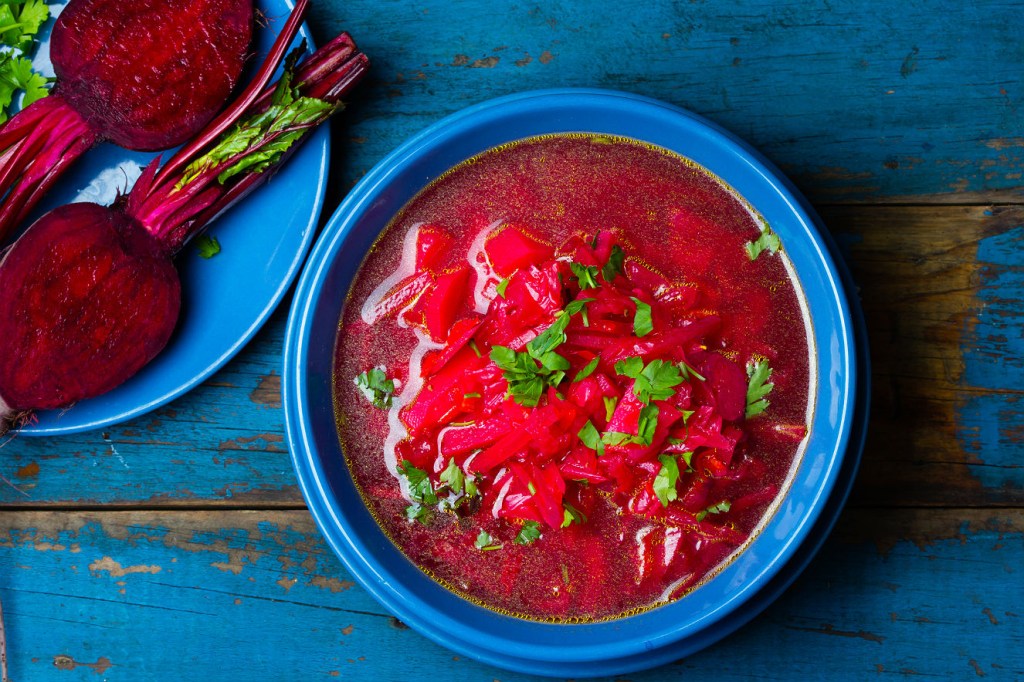 sopa-de-beterraba 3 receitas com beterraba, alimento cheio de benefícios para esportistas