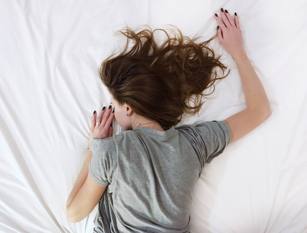 Dicas para dormir bem e aumentar a produtividade durante o dia