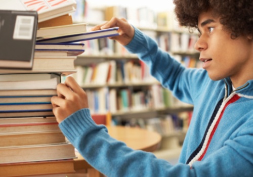 UFPE tem inscri&ccedil;&otilde;es para o Vestibular Cidad&atilde;o 2015