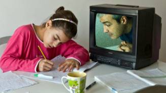 TV atrapalha desempenho escolar, diz estudo / Foto: Getty  Images