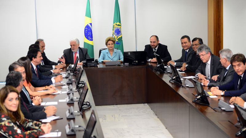 Brasília - Presidente Dilma se reune com governadores contrários ao seu impeachment (Fabio Rodrigues Pozzebom/Agência Brasil)
