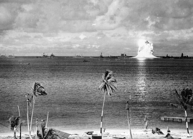 Fotos – e um vídeo – incríveis mostram teste nuclear feito pelos EUA no atol de Bikini