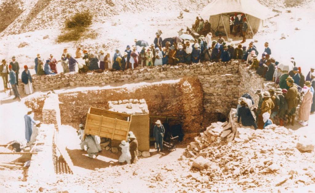 Veja fotos coloridas do descobrimento da tumba de Tutancâmon