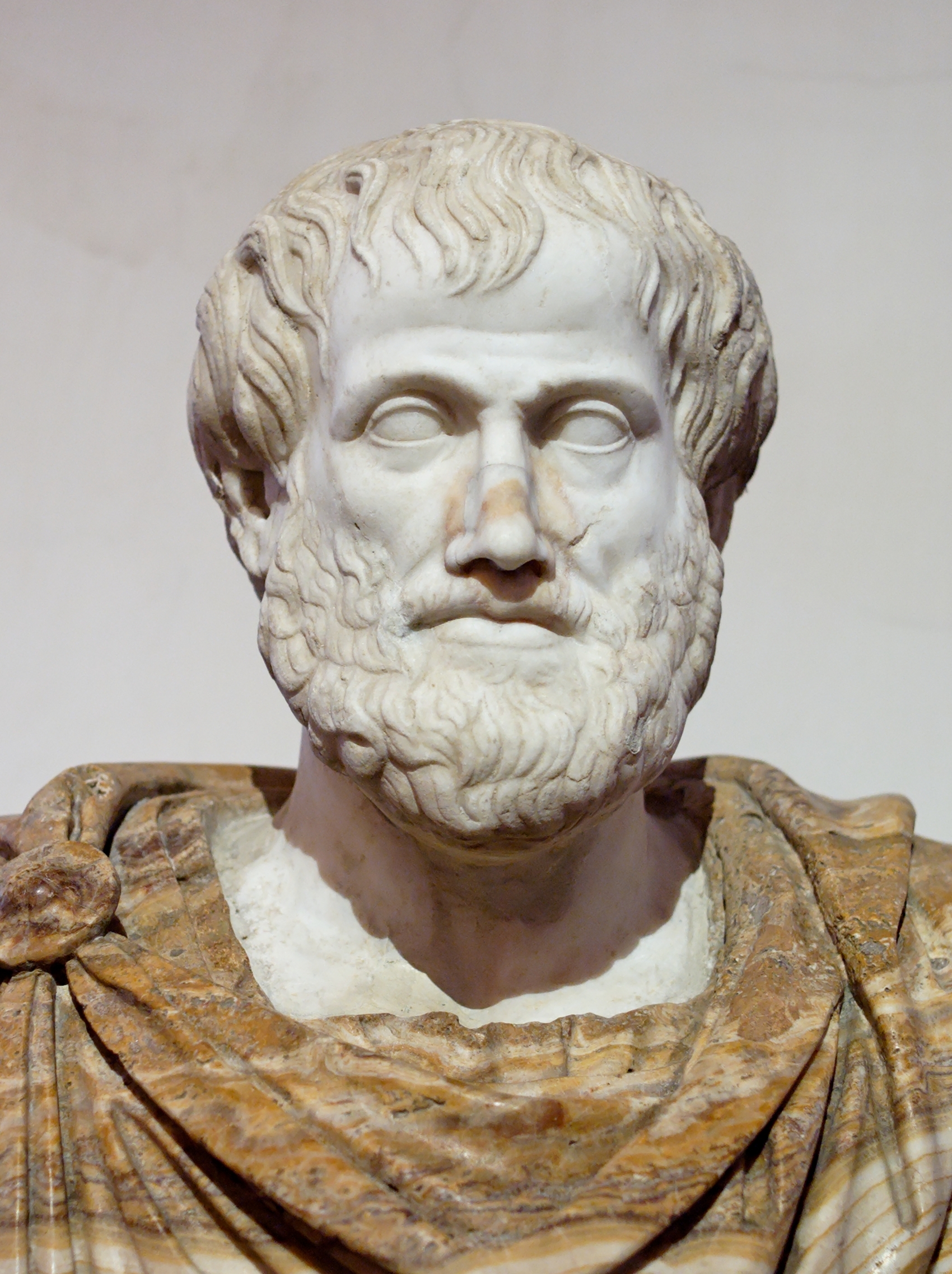 Estátua de Aristóteles