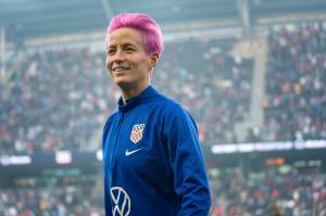 Megan_Rapinoe_2019_Tour 4 esportistas engajados que tentaram mudar suas realidades
