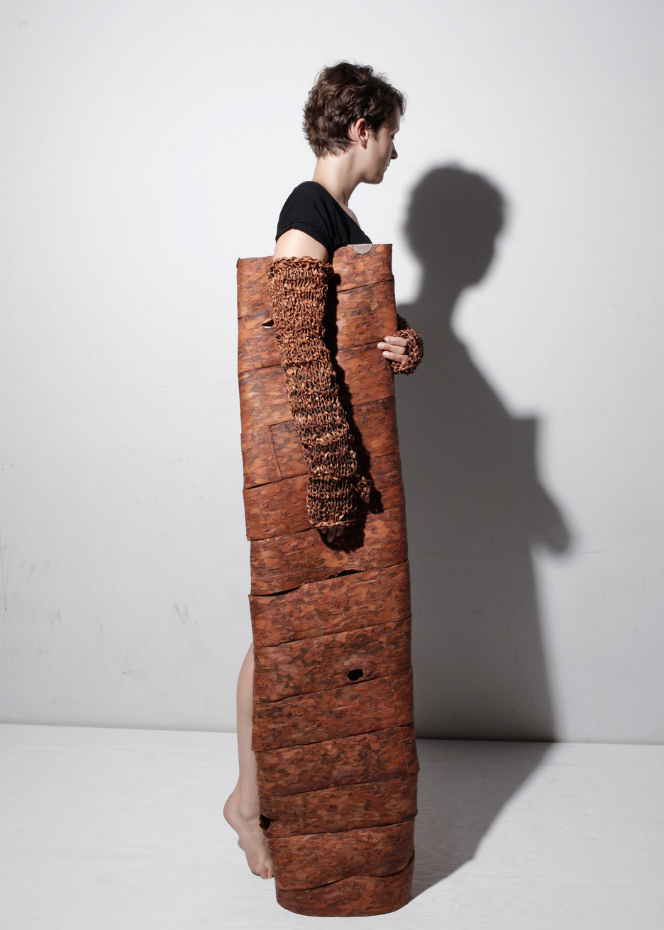 sarmite-polakova-a-story-about-a-pine-tree-design-academy-eindhoven-touch-base-milan-design-week-2016_dezeen_936_13