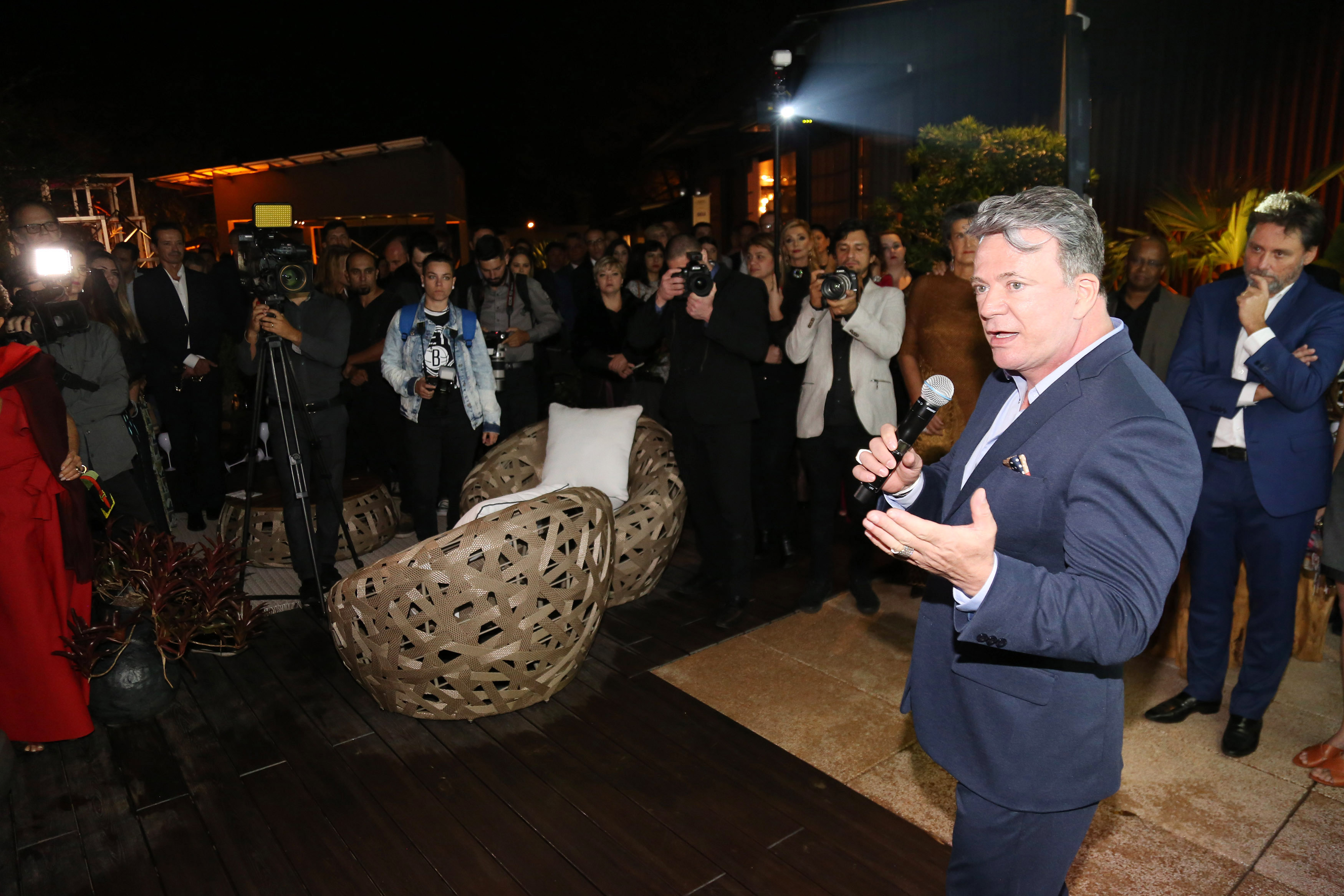 10/05/2018 – Fernanda Richa participa da festa beneficente Casa