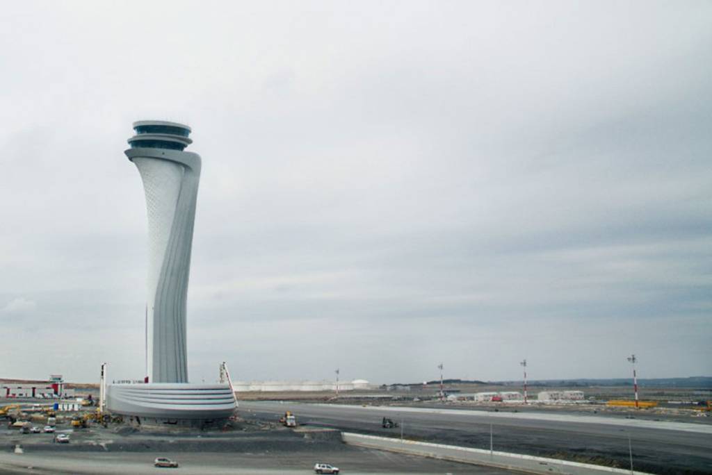 AECOM-pininfarina-air-traffic-control-tower-new-istanbul-airport-designboom-04