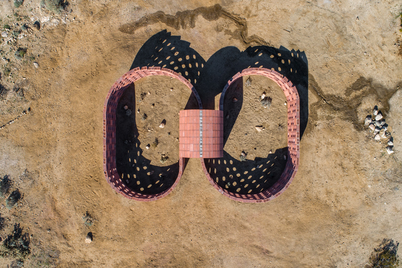 julian-hoeber-desert-x-designboom-07