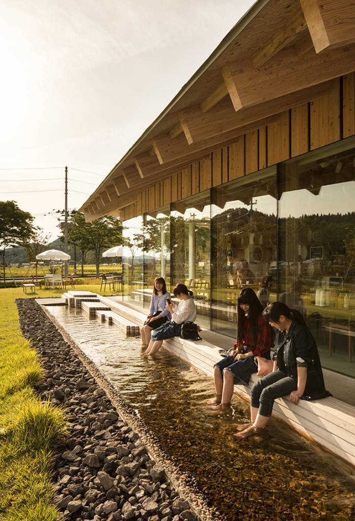 kengo-kuma-yunoeki-oyu-designboom-07