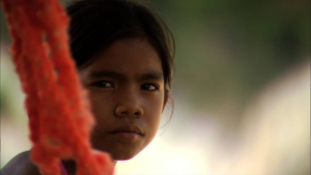 menina amazonia Cena do filme Quem se Importa