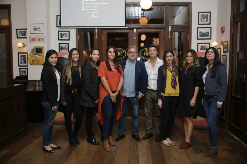 Maria Paz Verá, Alyssa Wentzensen, Betania Plate, Gabriel Gavilan, Cesar Aquino, Leonardo Marchiori, Laura Ibarrola, Gabriela Tomé y Zunilda Esquivel